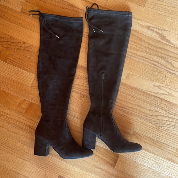 Over the knee tall boot - Picture 5 of 14